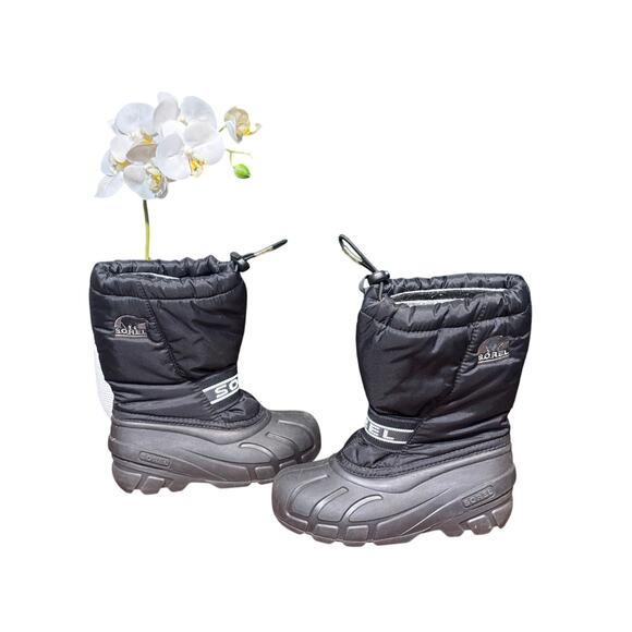 Sorel youth snow boot size 1 - Picture 1 of 6